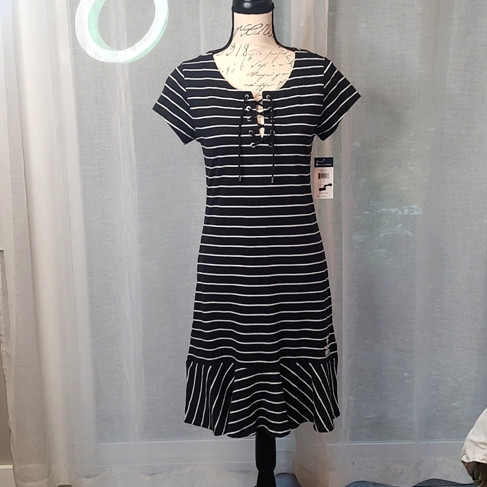 NWT Chaps dress - stripped